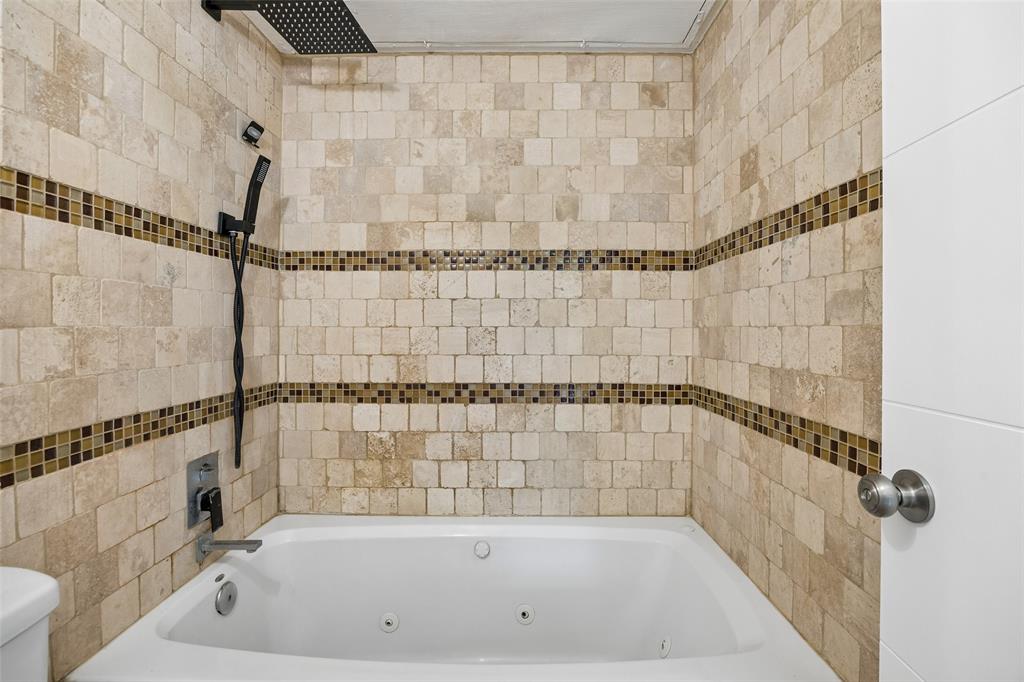6503 Ridgecrest Road, Unit 109I Dallas, TX 75231 - Photo 15 of 31 Gallery Image 15