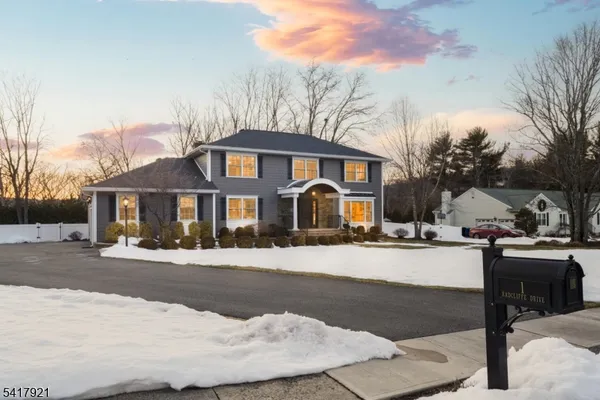 $795,000 | 1 Radcliffe Drive, Flanders, NJ 07836