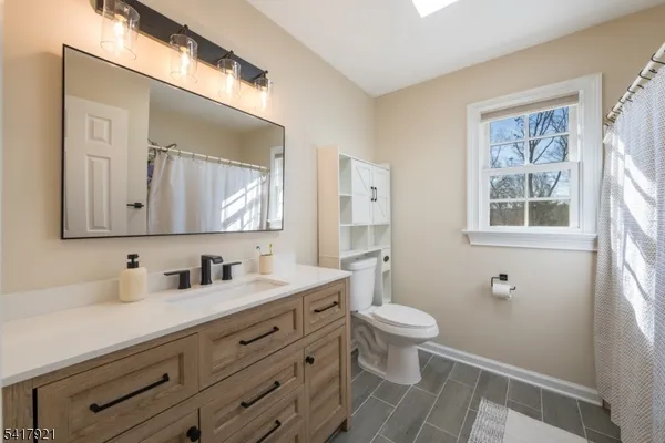 $795,000 | 1 Radcliffe Drive, Flanders, NJ 07836