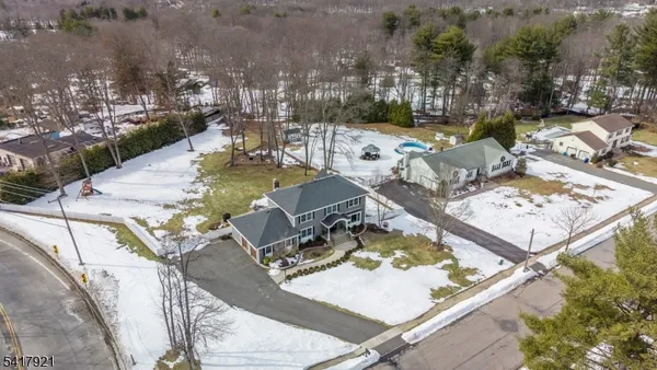 $795,000 | 1 Radcliffe Drive, Flanders, NJ 07836