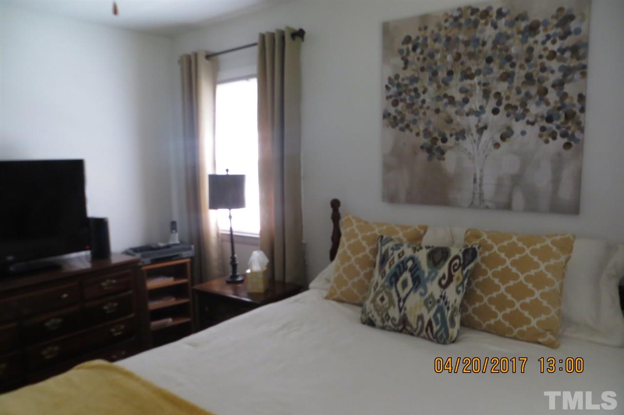 712 Donnelly Road Raleigh, NC 27610 - Photo 11 of 24