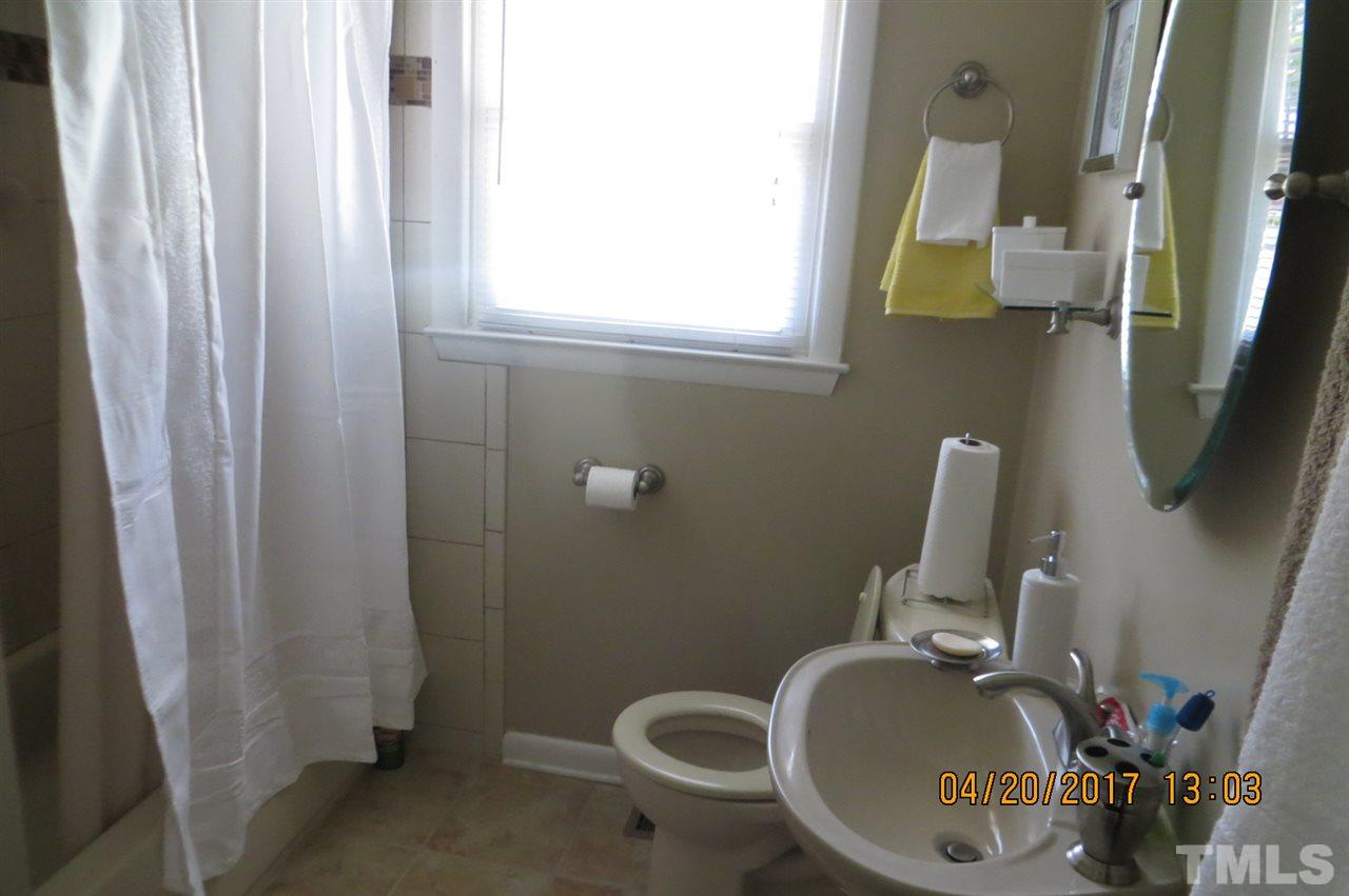 712 Donnelly Road Raleigh, NC 27610 - Photo 14 of 24