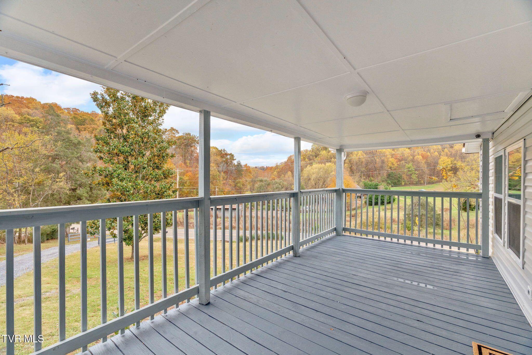 1592 Allison Road Piney Flats, TN 37686 - Photo 17 of 34 1592-Allison-Rd-Piney-Flats-TN-view