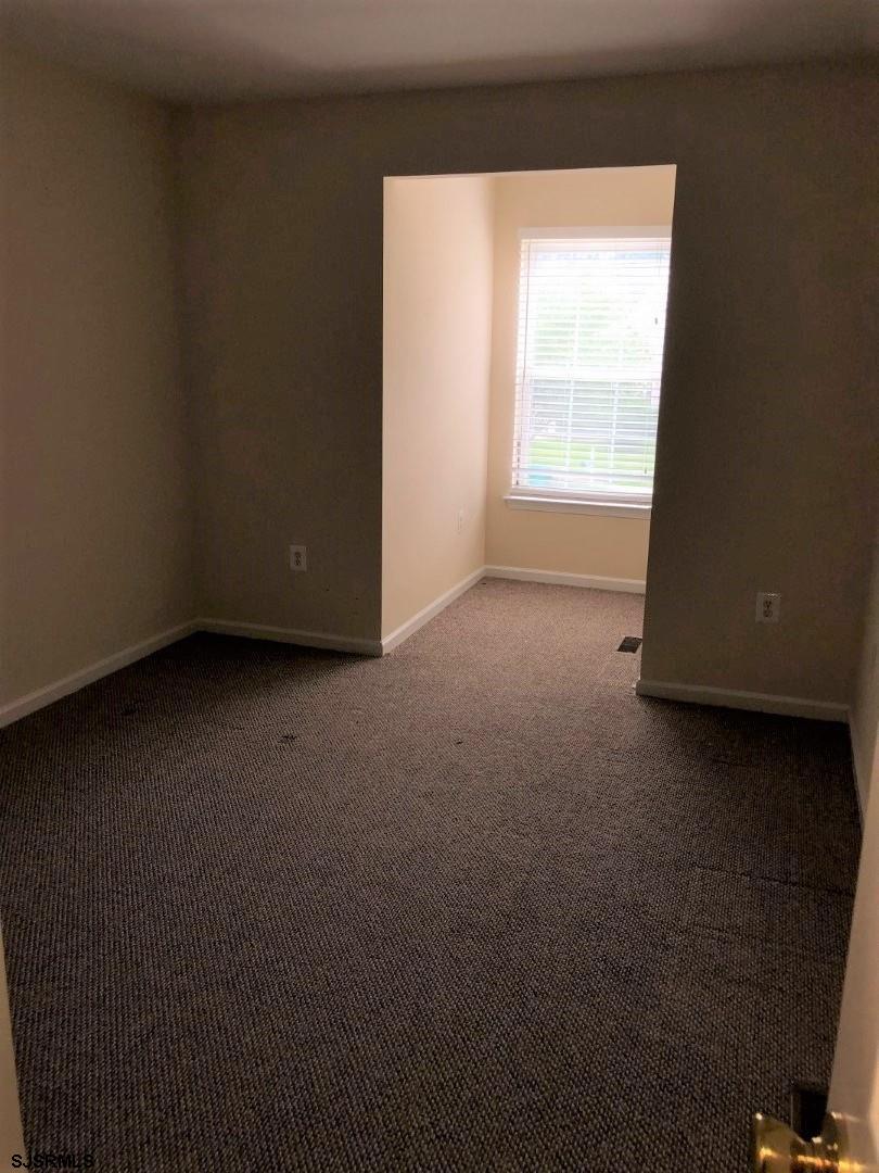 32 Summit Circle Mays Landing, NJ 08330 - Photo 18 of 31 a view of a room that has a window in it