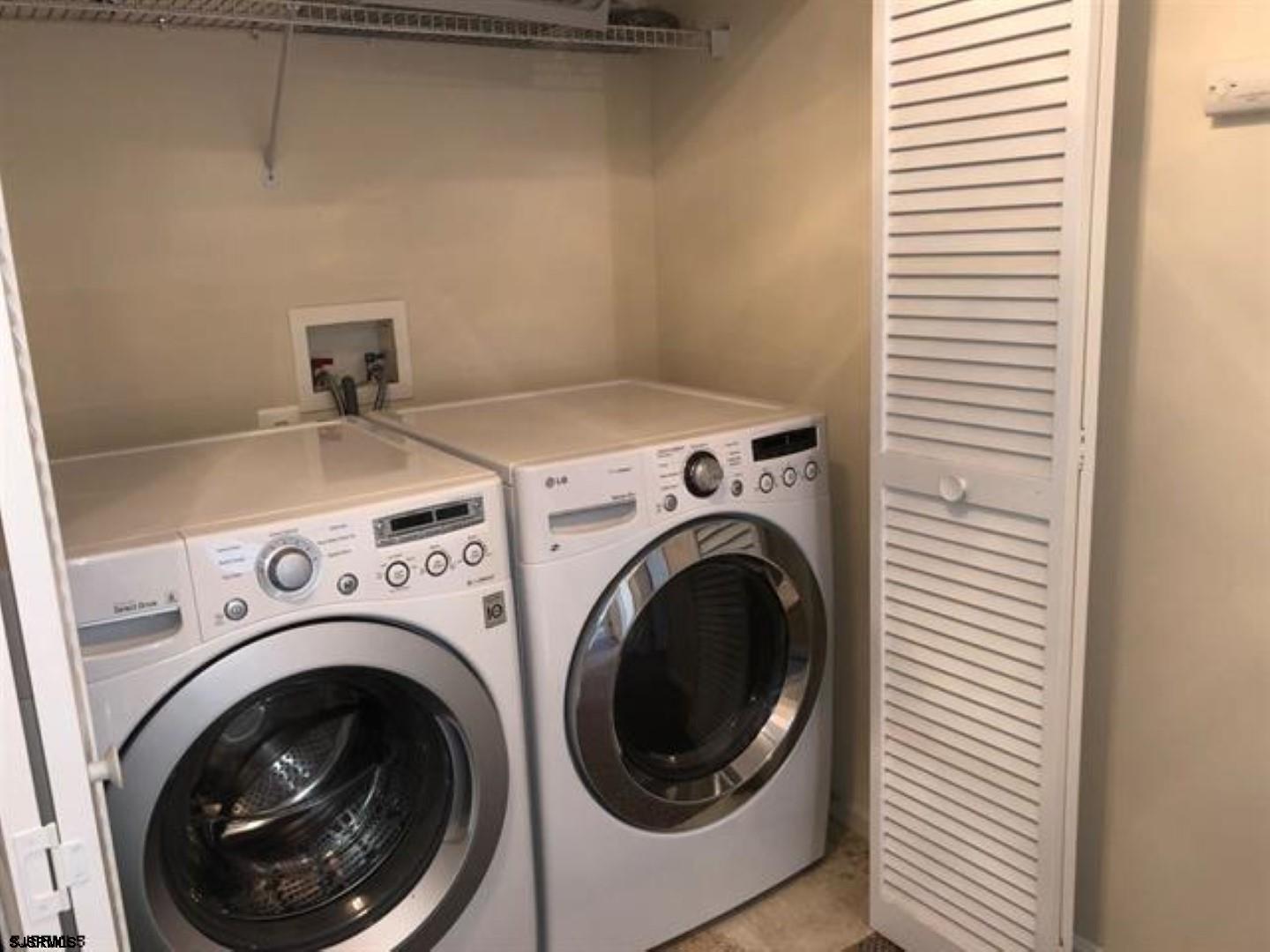 32 Summit Circle Mays Landing, NJ 08330 - Photo 23 of 31 a utility room with dryer and washer