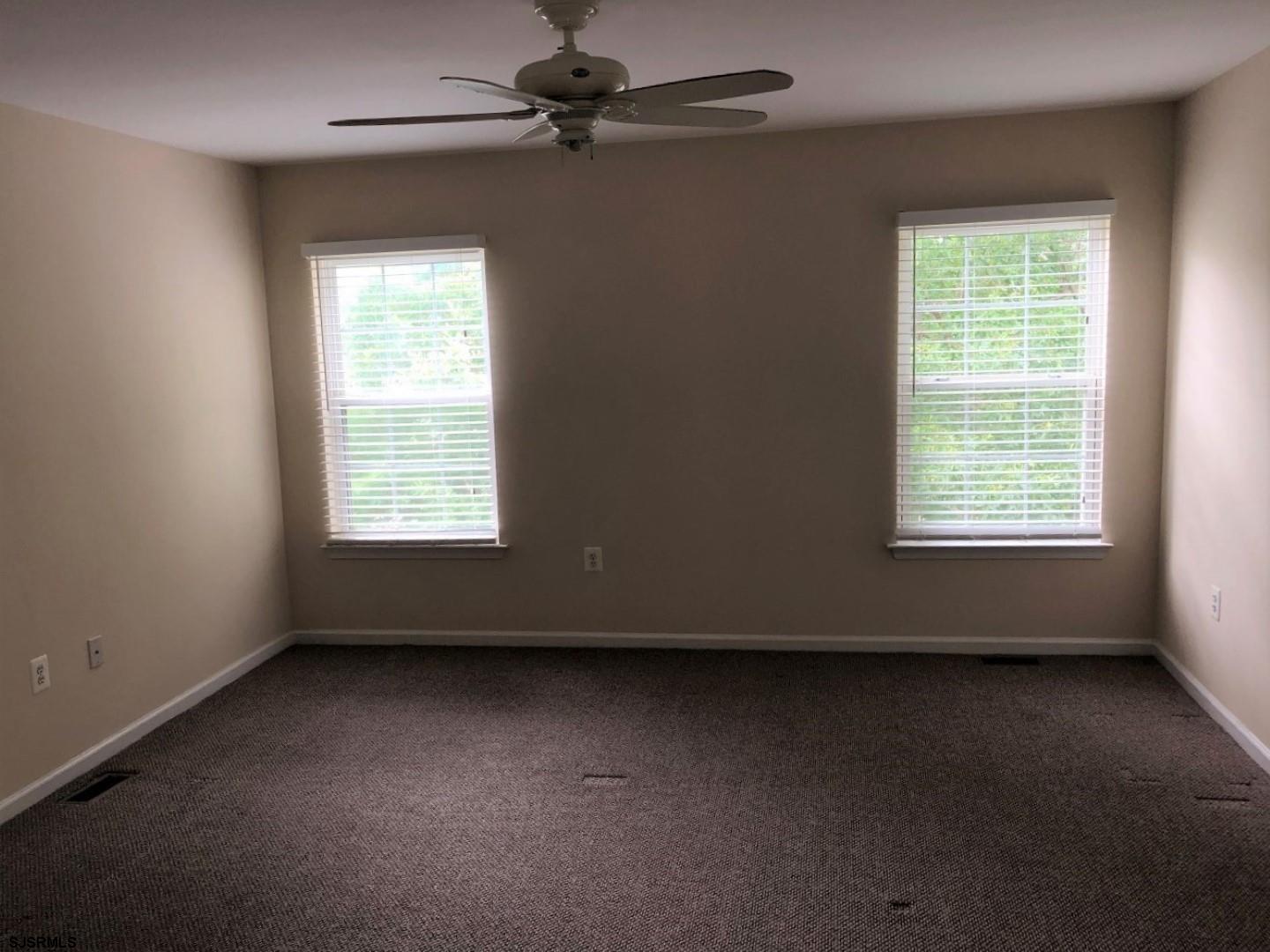 32 Summit Circle Mays Landing, NJ 08330 - Photo 10 of 31 an empty room with a window