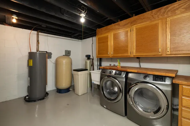 $449,900 | 1221 Pearl Street, Prescott, WI 54021