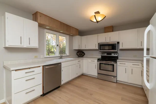 $449,900 | 1221 Pearl Street, Prescott, WI 54021