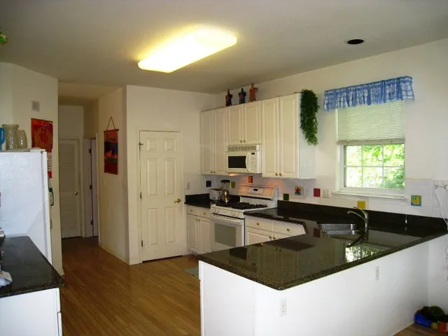 $5,800 | 18 Hansom Road, Bernards, NJ 07920