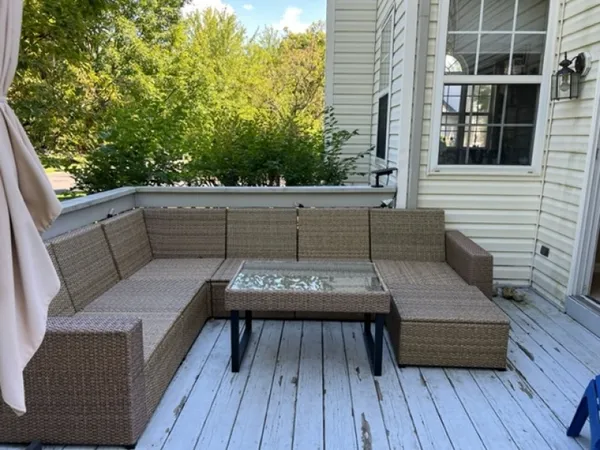 a view of sitting area on roof deck