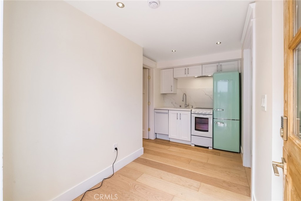 31729 Fairview Road, Unit LEFT Laguna Beach, CA 92651 - Photo 9 of 23