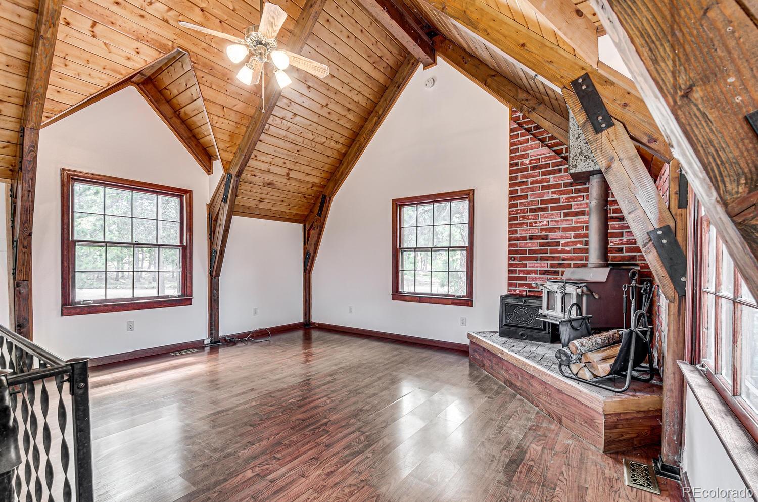 11643 Hillcrest Road Golden, CO 80403 - Photo 17 of 30 Gallery Image 17