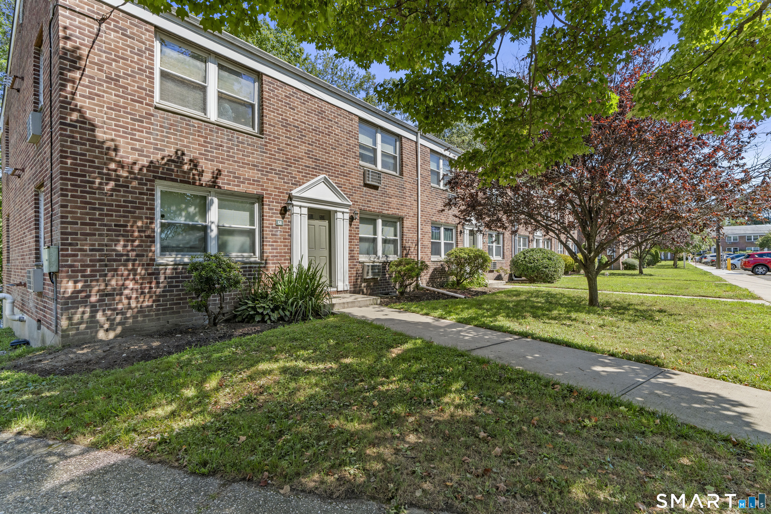 120 Blachley Road, Unit D Stamford, CT 06902 - Photo 22 of 32 Gallery Image 22