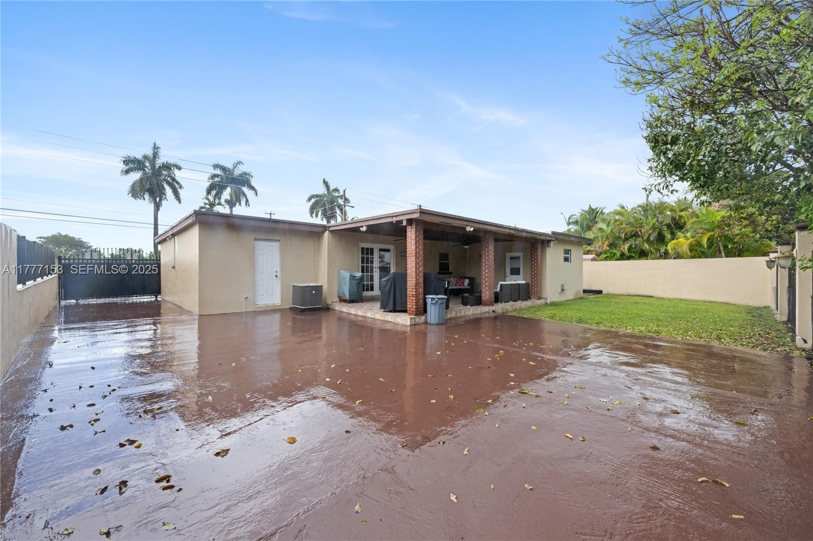 11210 Southwest 47th Terrace Miami, FL 33165 - Photo 27 of 39