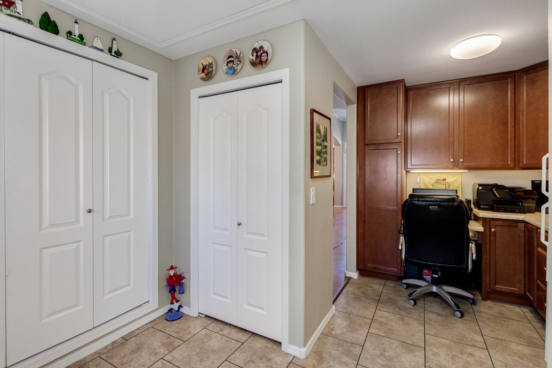 911 Douglas Road Mesa, AZ 85205 - Photo 38 of 97 38-Douglas