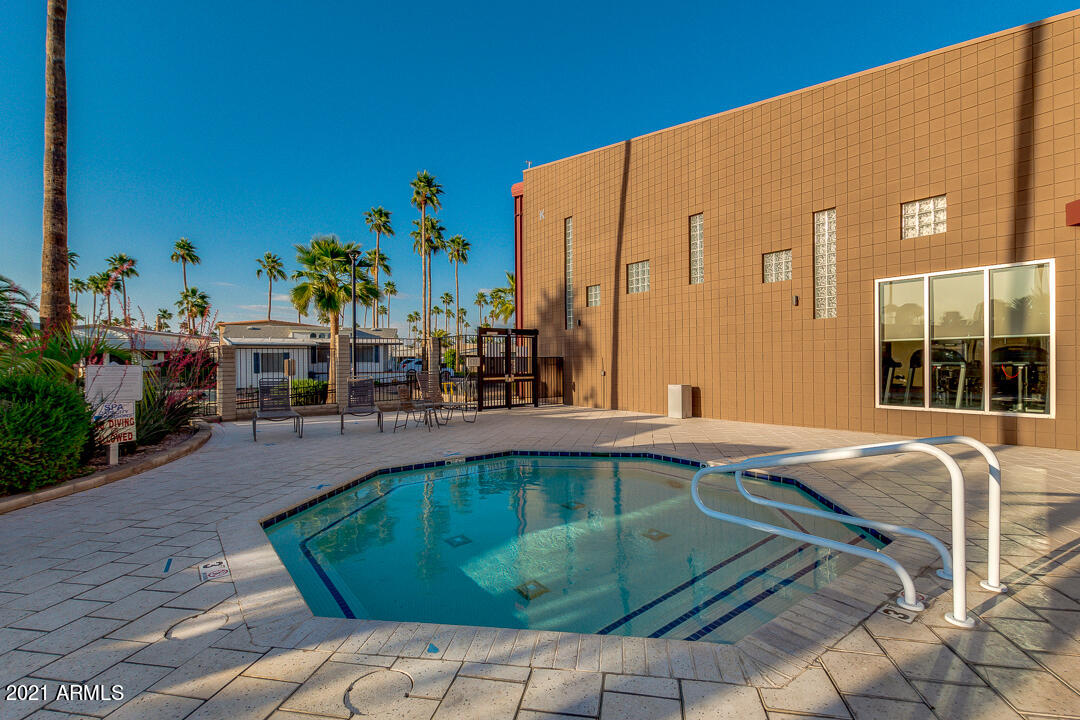 911 Douglas Road Mesa, AZ 85205 - Photo 77 of 97 78-Douglas