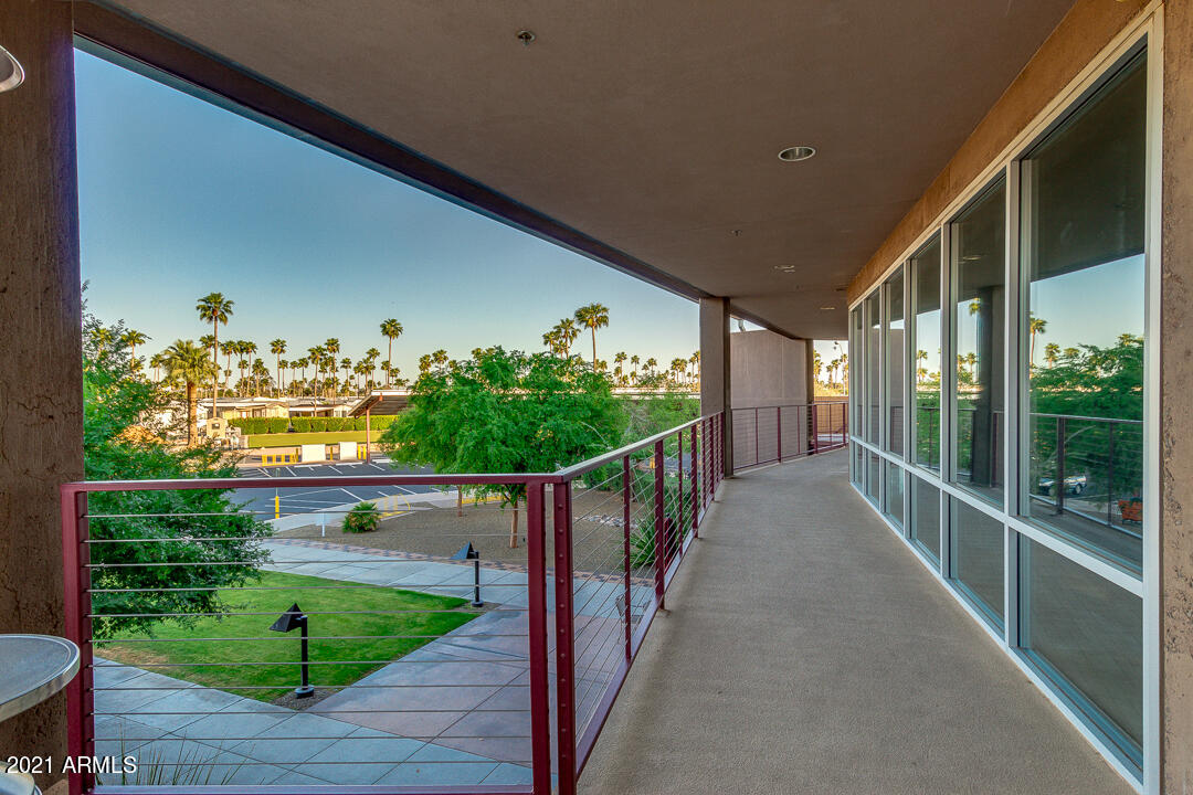 911 Douglas Road Mesa, AZ 85205 - Photo 91 of 97 92-Douglas