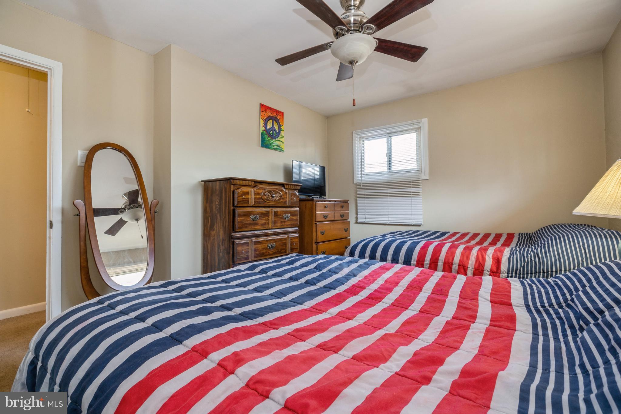 535 Estate Road Maple Shade, NJ 08052 - Photo 13 of 20