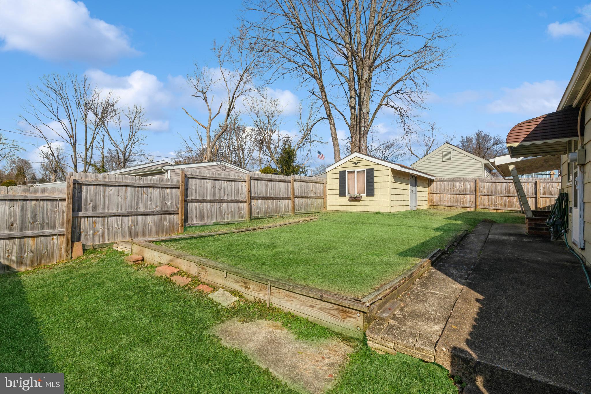 535 Estate Road Maple Shade, NJ 08052 - Photo 18 of 20