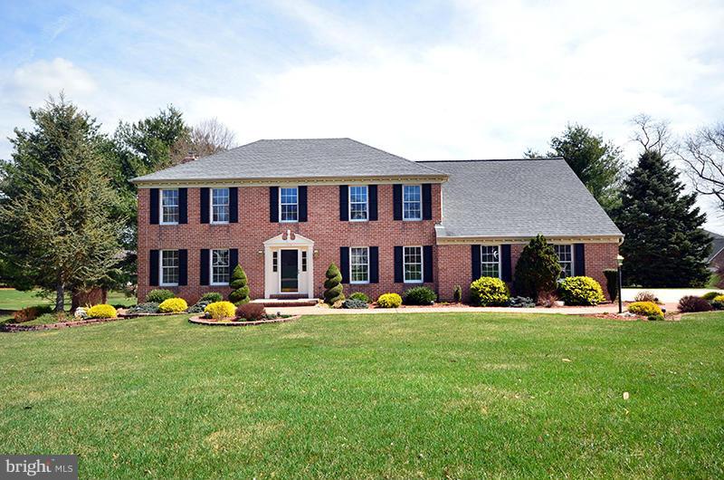 Exterior (Front)