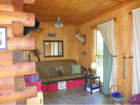 472 Brooks Lake Road Rutherfordton, NC 28139 - Photo 11 of 24 Gallery Image 11