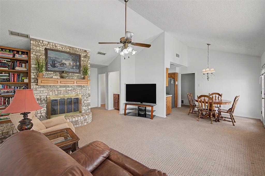 10203 Liberty School Road Azle, TX 76020 - Photo 11 of 37