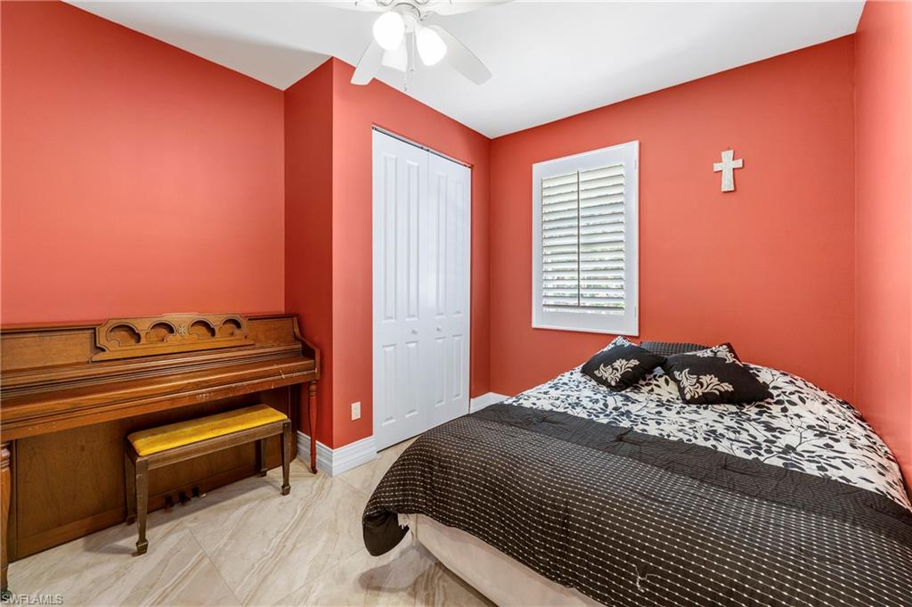 556 6th Street Southeast Naples, FL 34117 - Photo 12 of 47