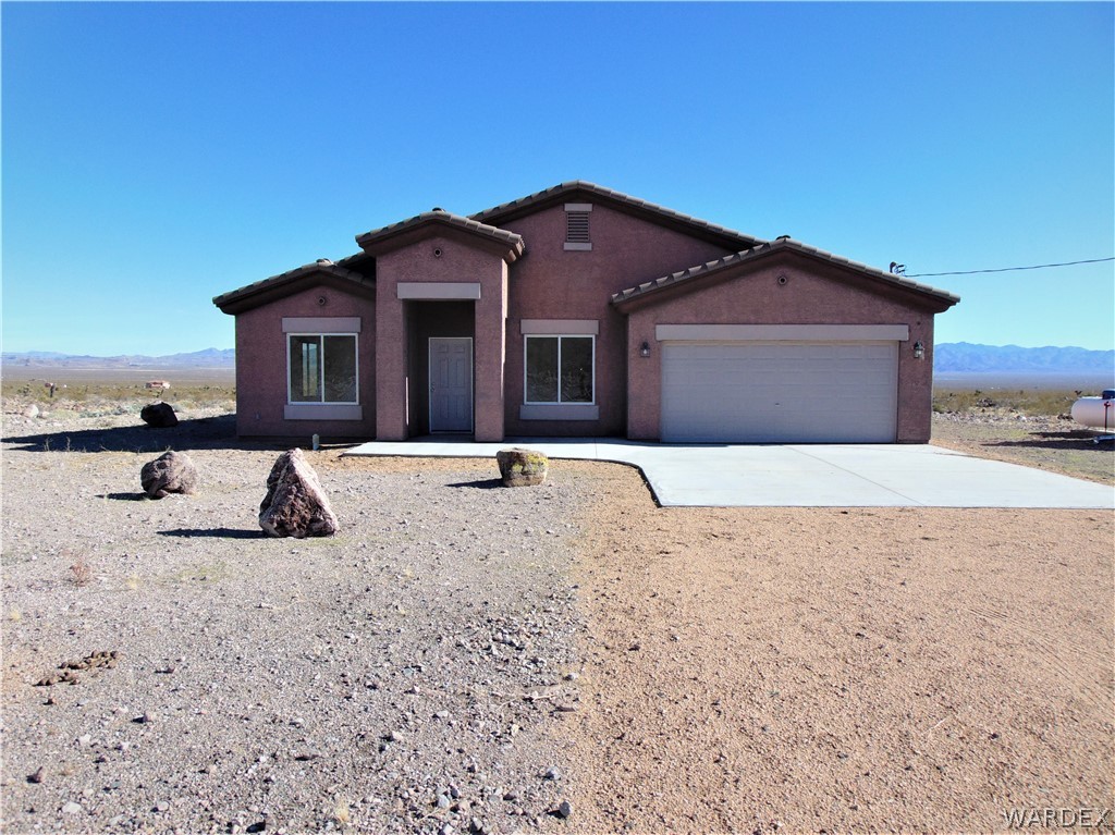 5480 South Peridot Road Golden Valley, AZ 86413 - Photo 1 of 39 Gallery Image 1