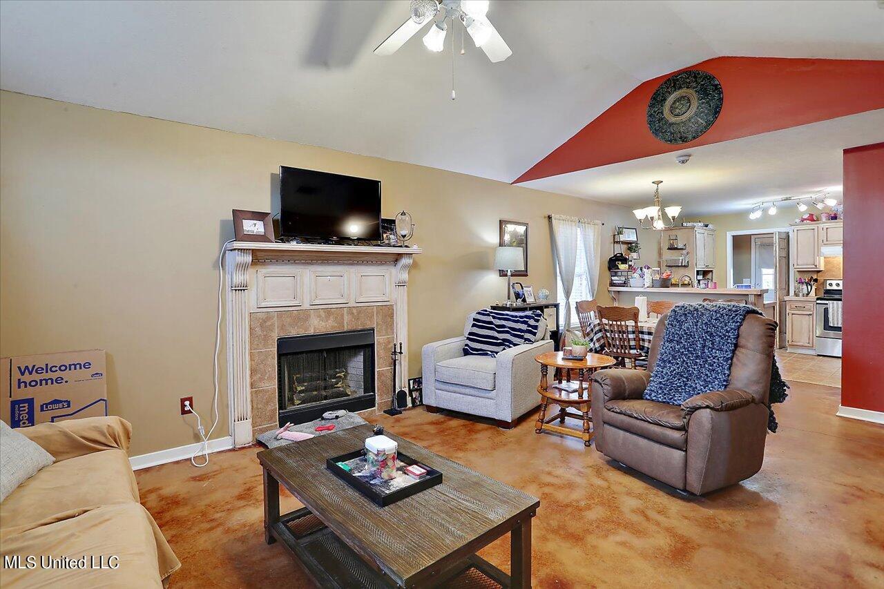 326 Evergreen Way Brandon, MS 39047 - Photo 5 of 26 05-326 Evergreen Way
