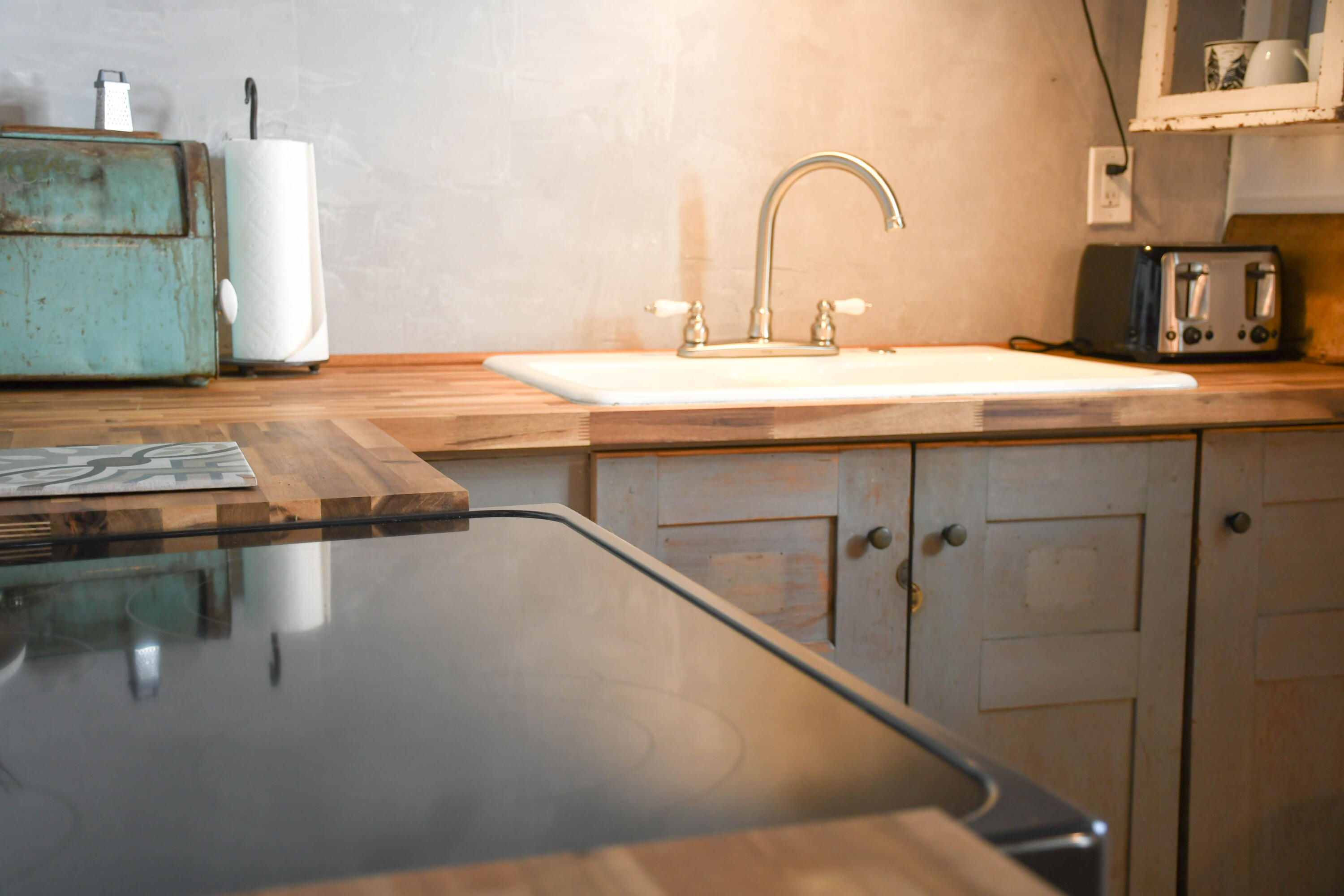 14 Main Street Windham, ME 04062 - Photo 13 of 34 butcher block counter