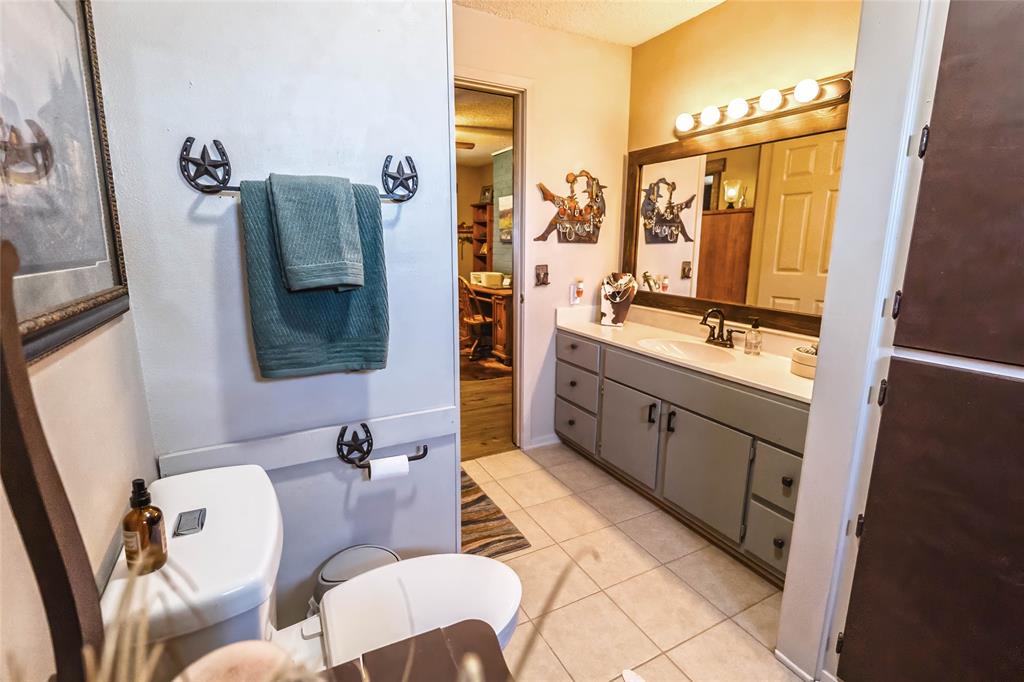 978 Longbranch Road Nocona, TX 76255 - Photo 18 of 33