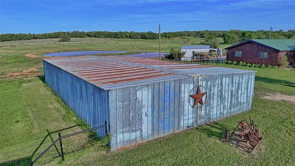$859,999 | 978 Longbranch Road, Nocona, TX 76255