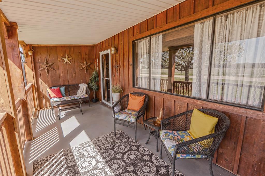 978 Longbranch Road Nocona, TX 76255 - Photo 4 of 33
