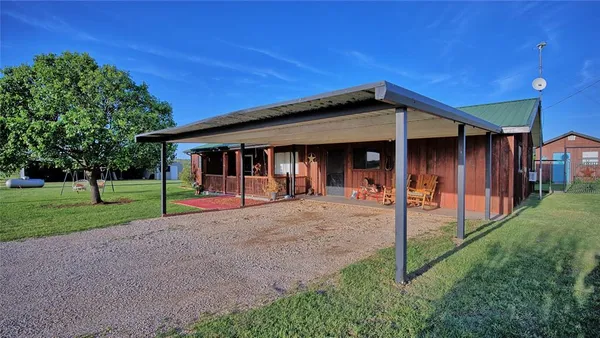 $859,999 | 978 Longbranch Road, Nocona, TX 76255