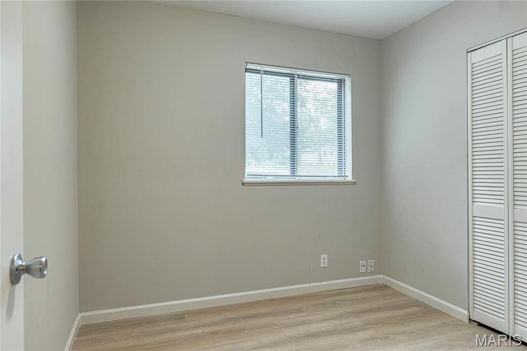 241 Ries Road Ballwin, MO 63021 - Photo 17 of 23