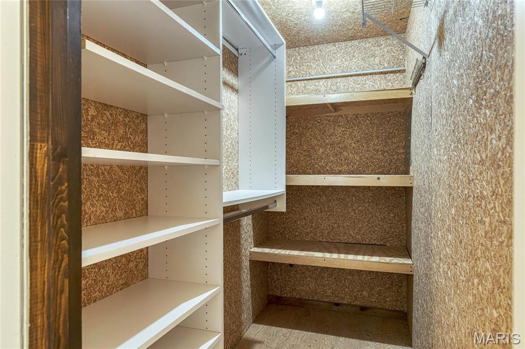 241 Ries Road Ballwin, MO 63021 - Photo 20 of 23