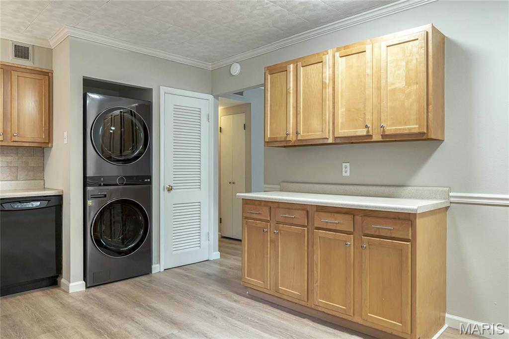 241 Ries Road Ballwin, MO 63021 - Photo 9 of 23