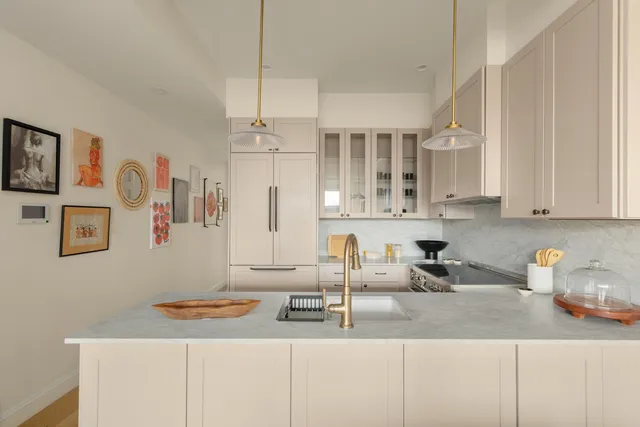 $1,950,000 | 378 8th Street, Unit PH | Park Slope