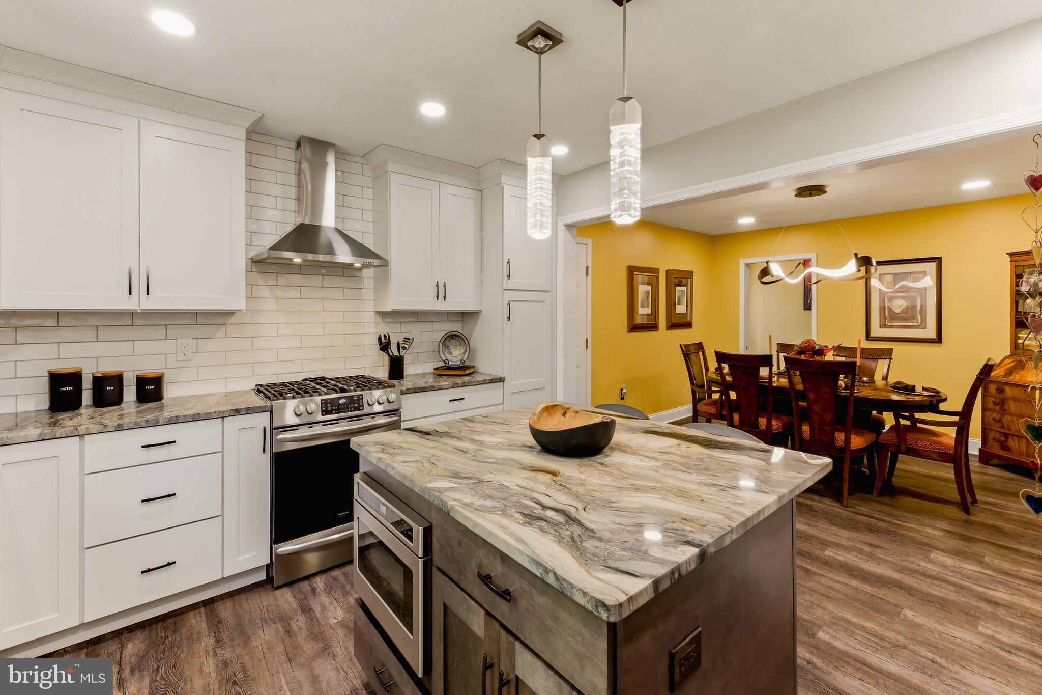 412 Greentree Road Sewell, NJ 08080 - Photo 16 of 61