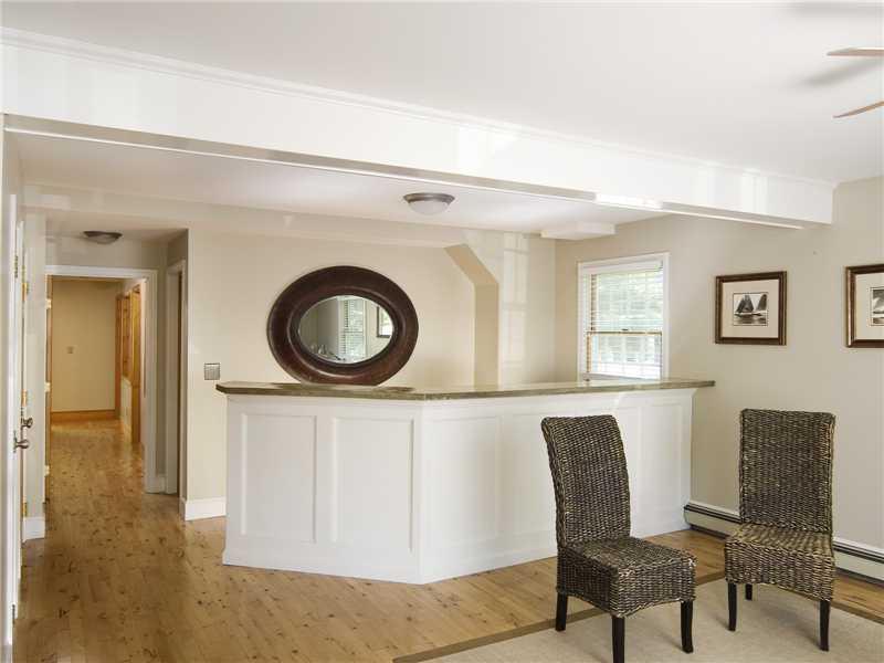 317 Foreside Road Falmouth, ME 04105 - Photo 4 of 17 Interior Space/Layout.