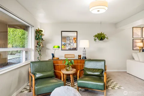 $1,375,000 | 904 North 36th Street, Renton, WA 98056