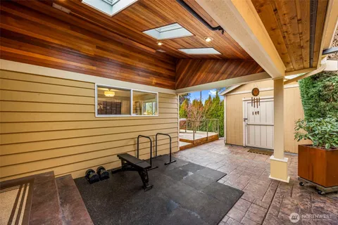 $1,375,000 | 904 North 36th Street, Renton, WA 98056