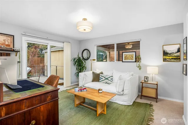 $1,375,000 | 904 North 36th Street, Renton, WA 98056