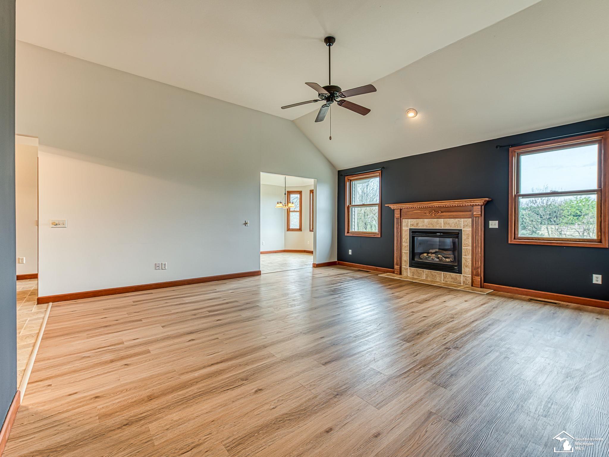 9585 Minx Road Temperance, MI 48182 - Photo 3 of 41
