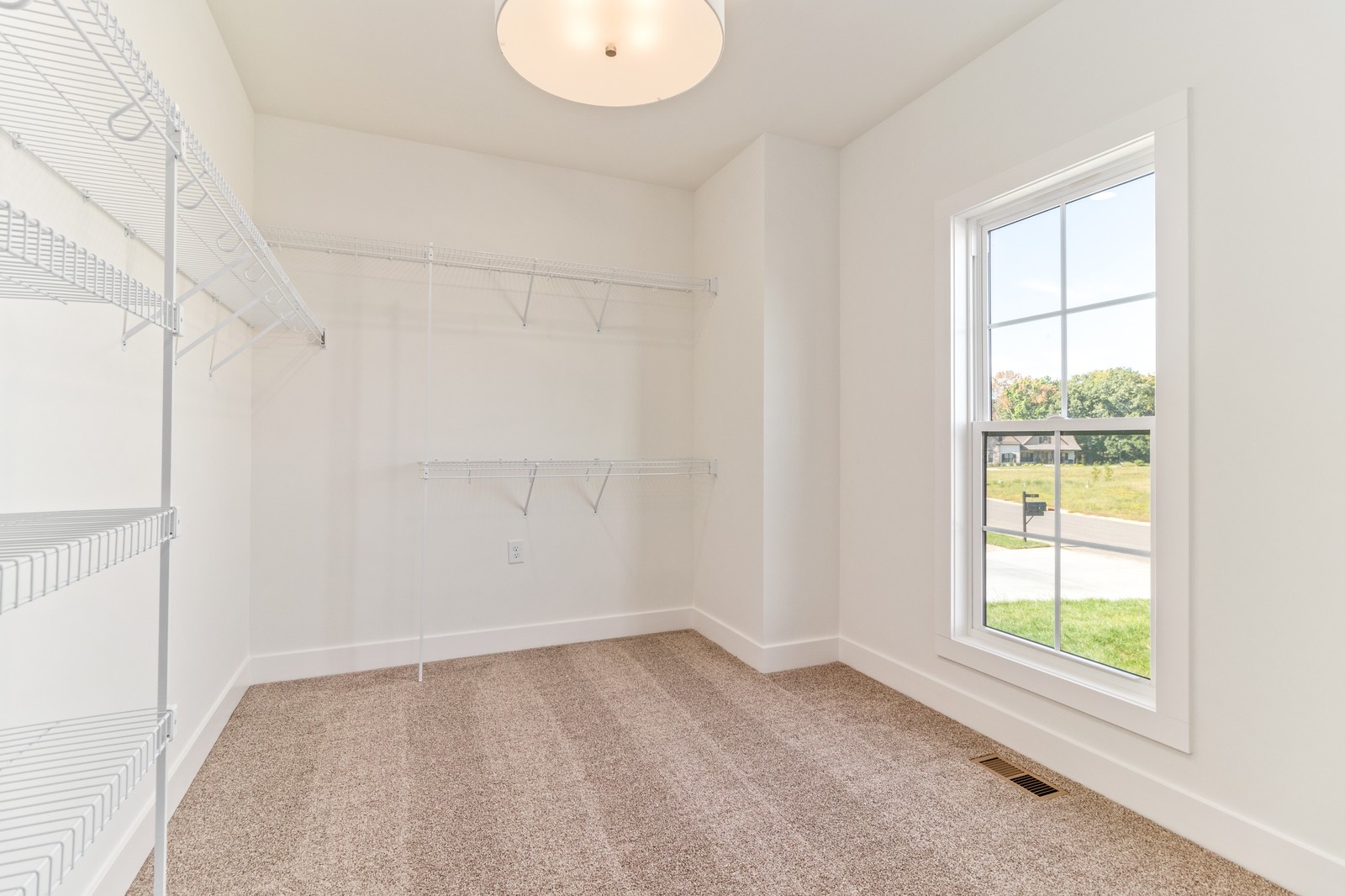 15 Albright Road Clarksville, TN 37043 - Photo 20 of 33 Gallery Image 20