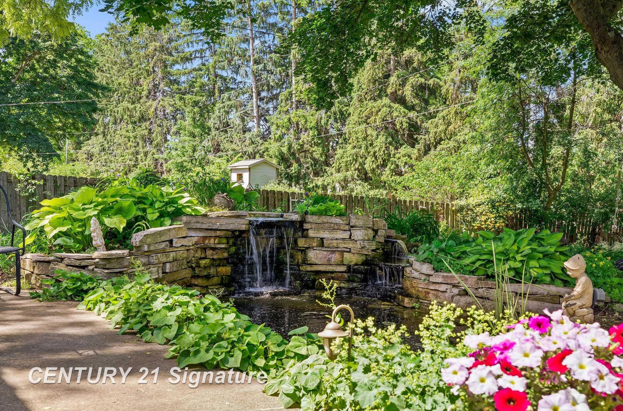 358 Somerset Road Saginaw, MI 48638 - Photo 33 of 46