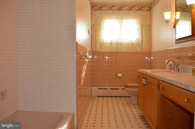 $289,000 | 116 West Vine Street, Ringtown, PA 17967