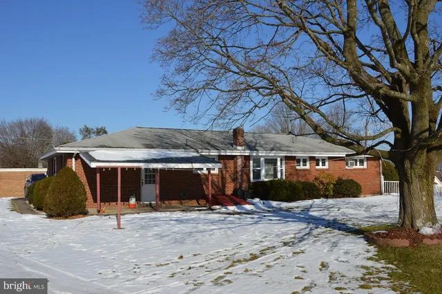 $289,000 | 116 West Vine Street, Ringtown, PA 17967