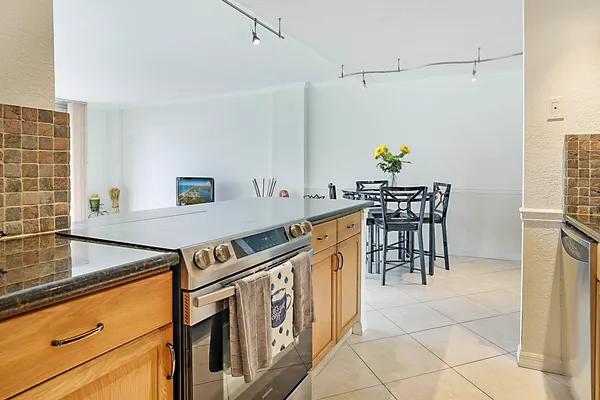 $5,000 | 2121 North Ocean Boulevard, Unit 1105W, Boca Raton, FL 33431