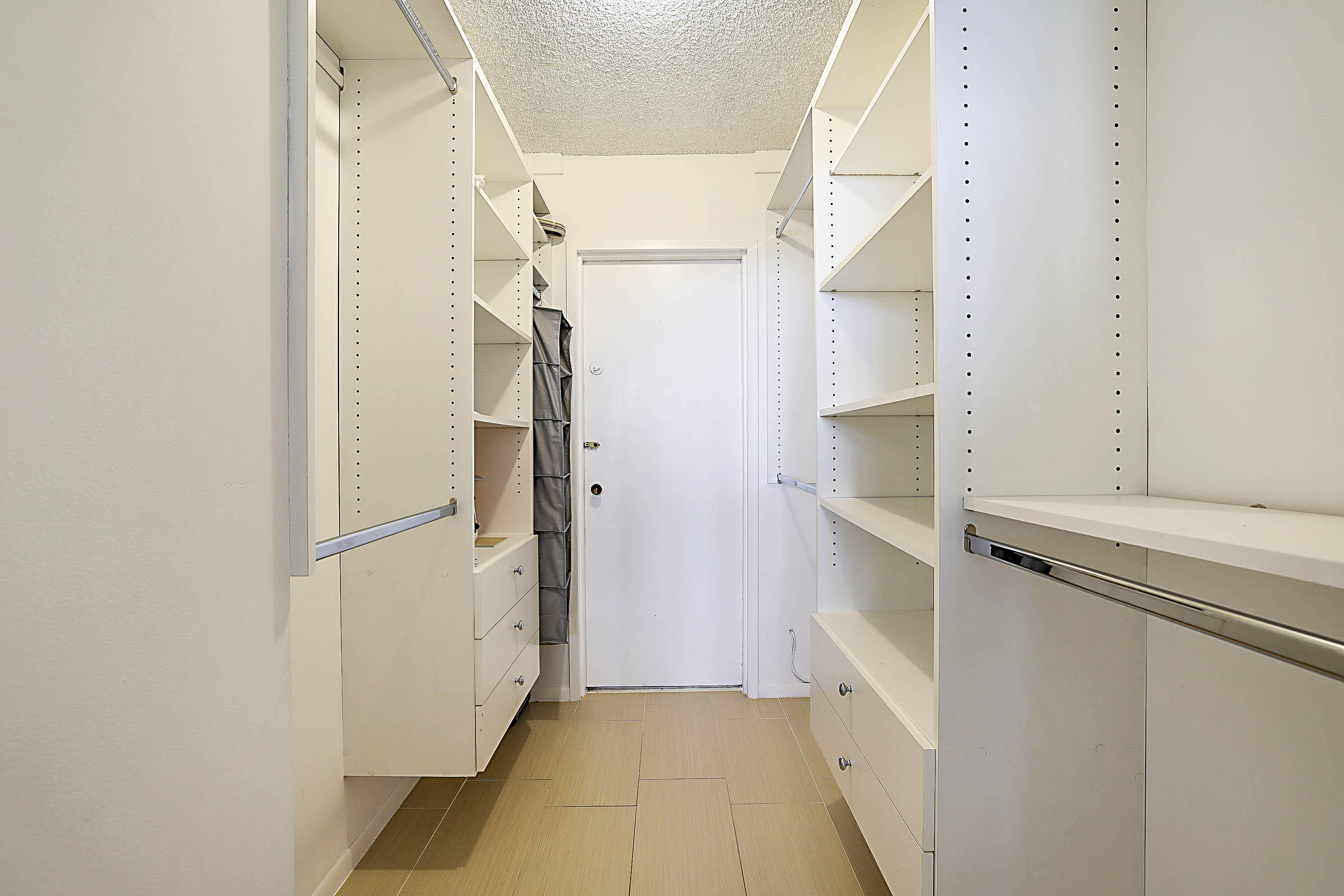 2121 North Ocean Boulevard, Unit 1105W Boca Raton, FL 33431 - Photo 21 of 58 Walk in closet